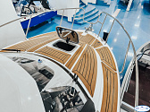 Phoenix 700 Cabin