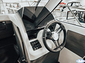 Phoenix 700 Cabin